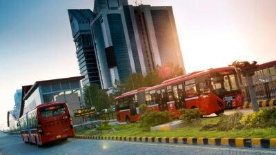 Red Islamabad Metro bus in Blue Area